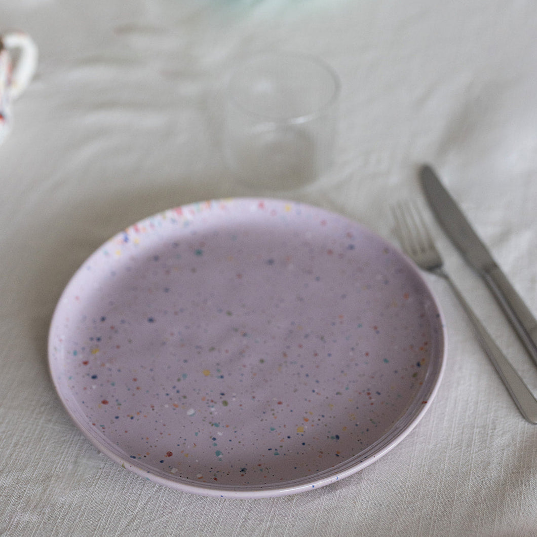 Small plate confetti lilac