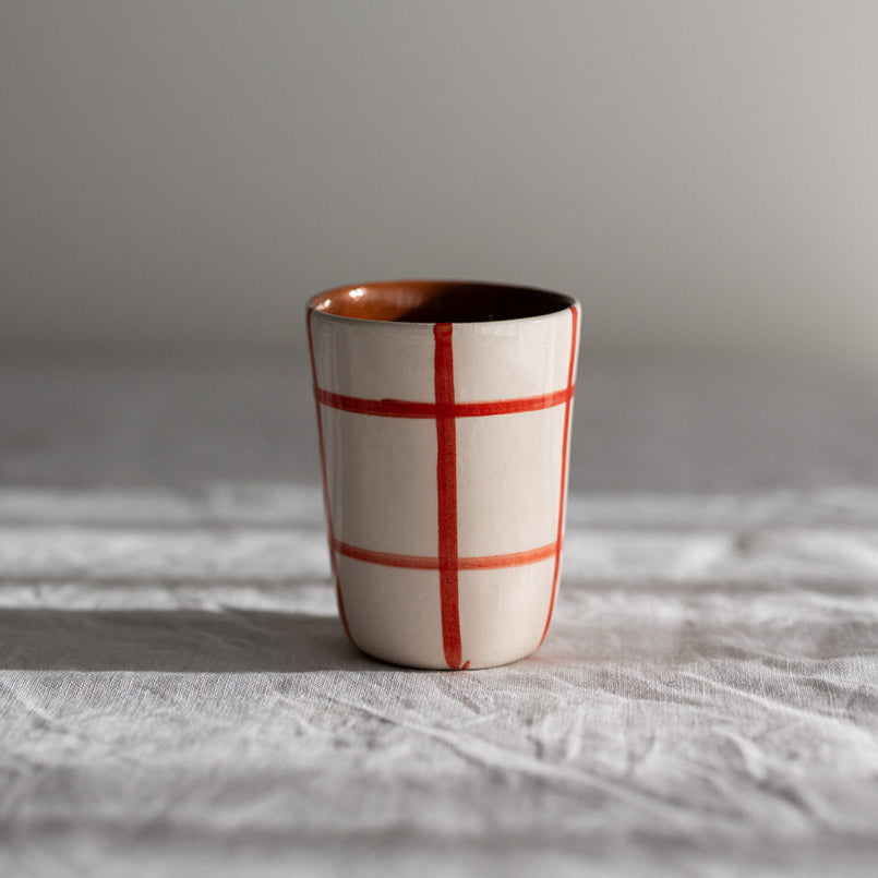 Checkered red espresso mug