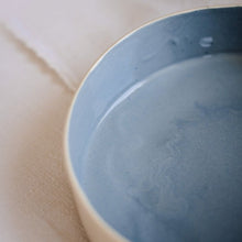 Load image into Gallery viewer, Salad bowl blue
